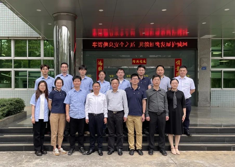 1686017768644915.jpg 1686017768644915.jpg